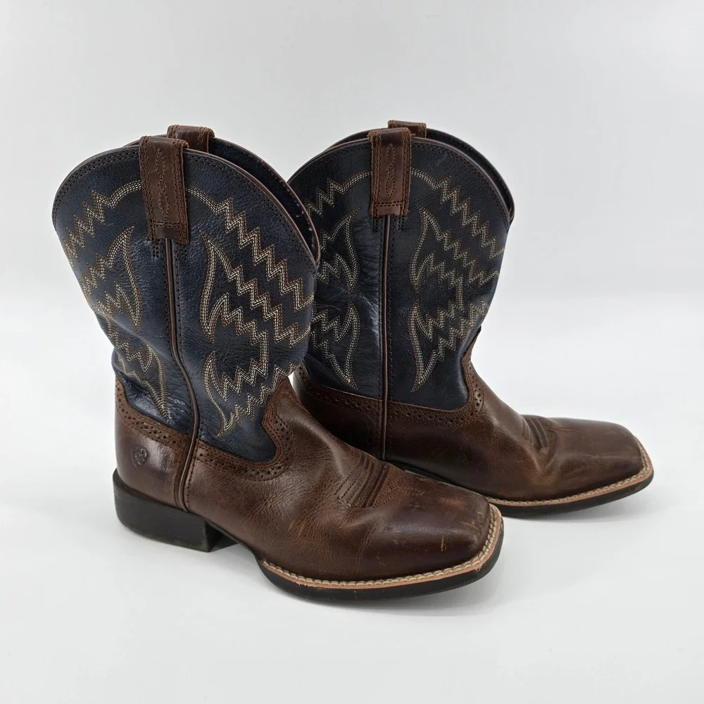 Ariat youth tycoon